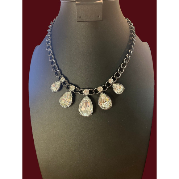 LOFT Jewelry - Women's LOFT gunmetal Chain Clear Teardrop Statement Necklace One Size